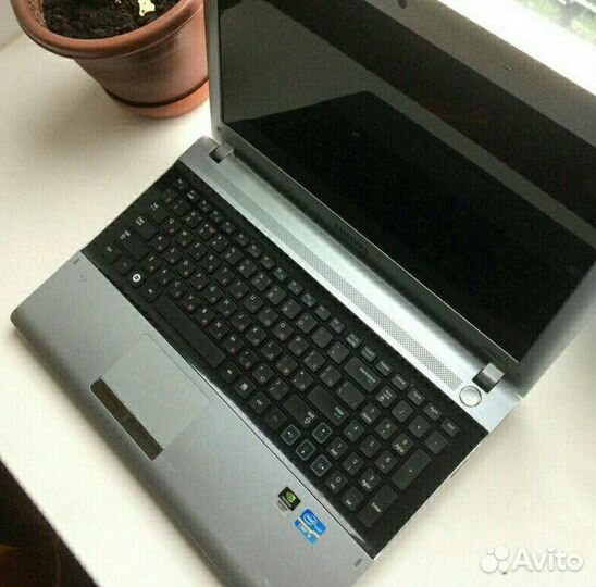 Разбор Samsung RV520, запчасти