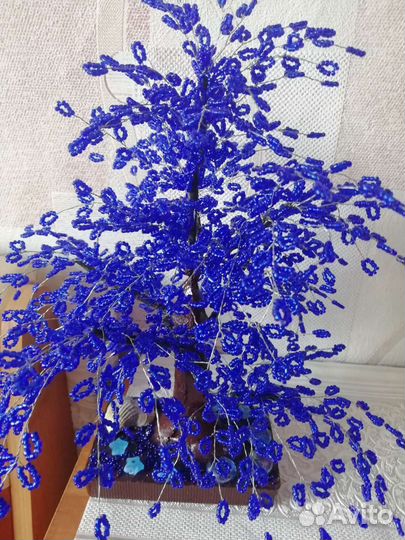 Дерево из бисера
