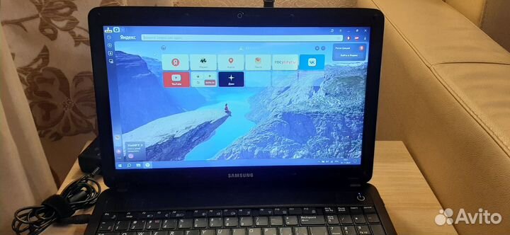 Samsung r540