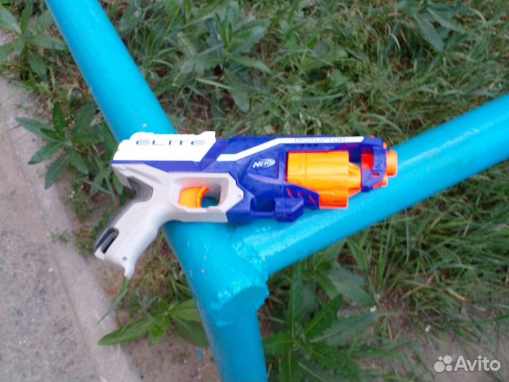 Бластер нерф