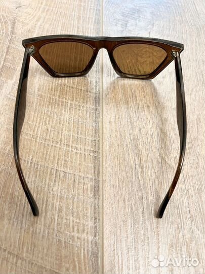 Солнцезащитные очки женские