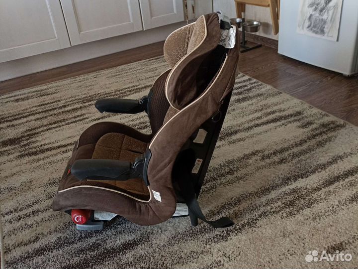 Детское автокресло isofix evenflo