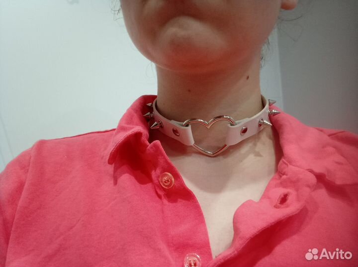 Чокер кожаный с шипами