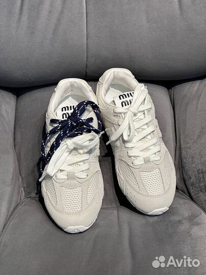 Кроссовки New Balance 530 & Miu Miu