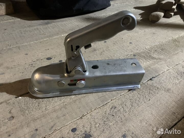 Сцепное устройство для прицепа