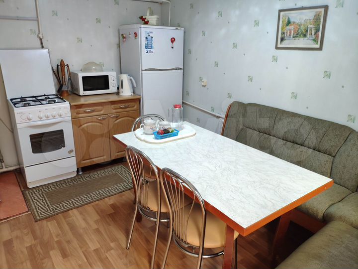 Комната 15 м² в 3-к., 1/1 эт.