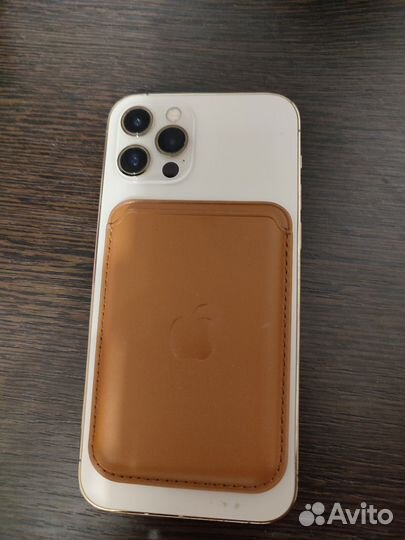 Держатель для карт магнитный apple