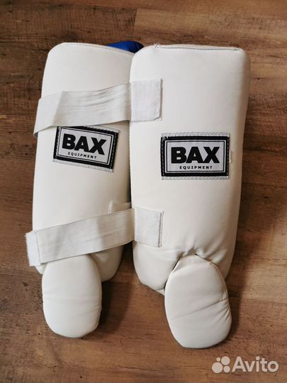 Боксерские перчатки детские 6 oz + щитки