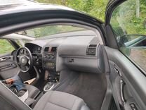 Volkswagen Touran 2.0 AMT, 2004, 198 600 км, с пробегом, цена 555 000 руб.