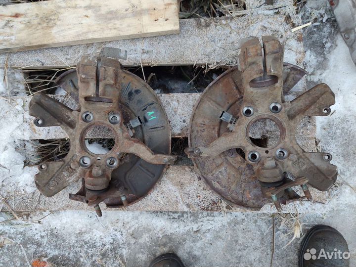 Поворотный кулак Volkswagen, Skoda, Seat