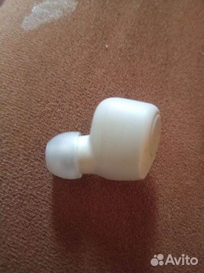 Беспроводные наушники новые