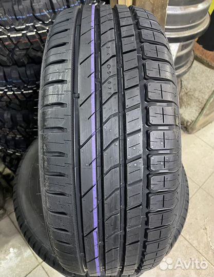 Ikon Tyres Nordman SX3 195/50 R15