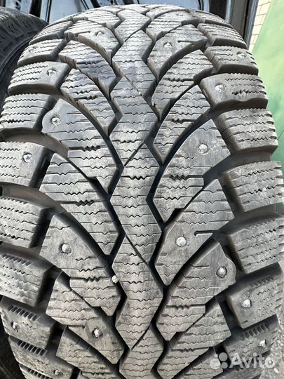 Formula Ice 215/65 R16