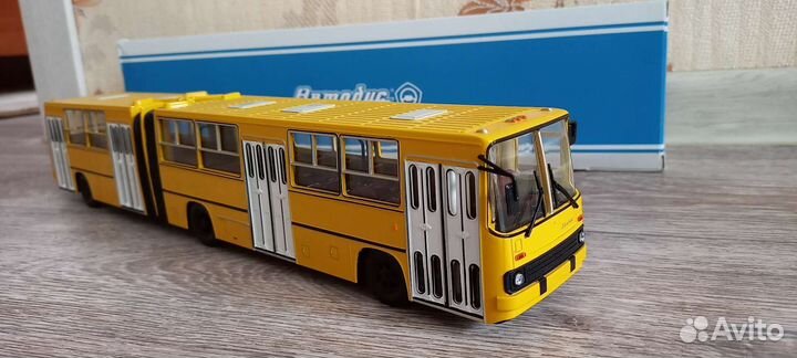 Модель Ikarus - 280 Сова 1.43