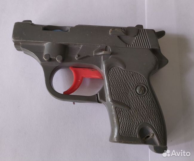 Пистолеты игрушечные винтаж СССР