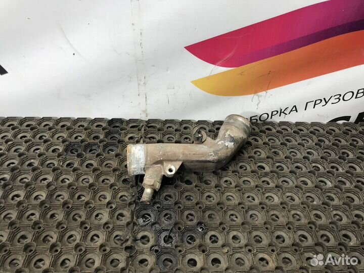 Патрубок системы охлаждения Man TGA