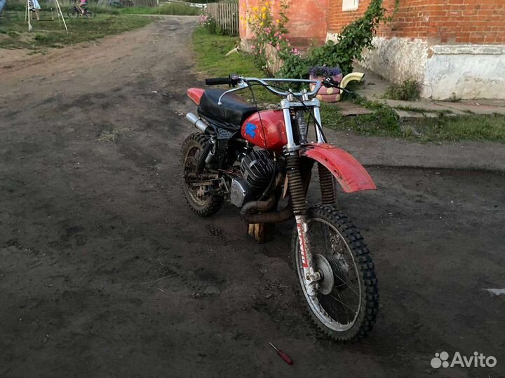 Кроссовый мотоцикл Чезет 500