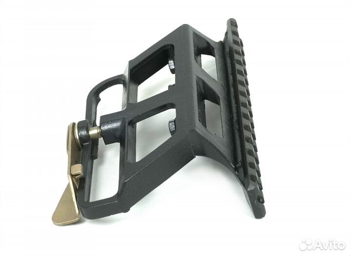 Боковой кронштейн на ак/Сайга (сталь быстросъем)