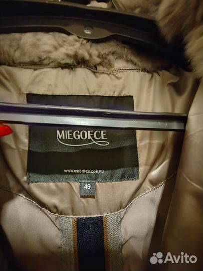 Пуховик женский 46 48 размер бу