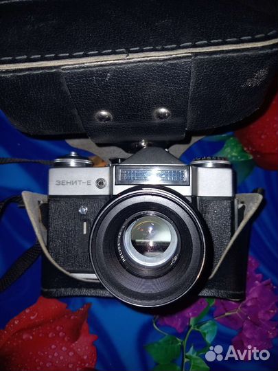 Пленочный фотоаппарат зенит е