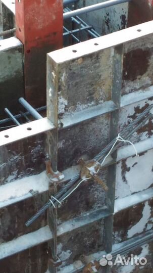 Аренда мелкощитовой опалубки для стен и фендамента