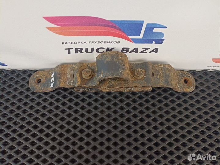 6520840437030 Кронштейн крыла заднего камаз 5490