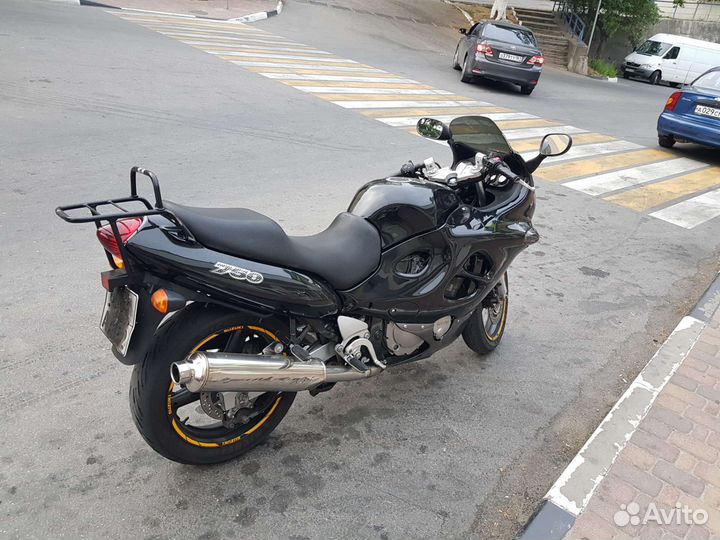 Suzuki Katana GSX750F