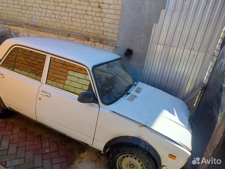 ВАЗ 2107 1.6 МТ, 2006, битый, 140 000 км