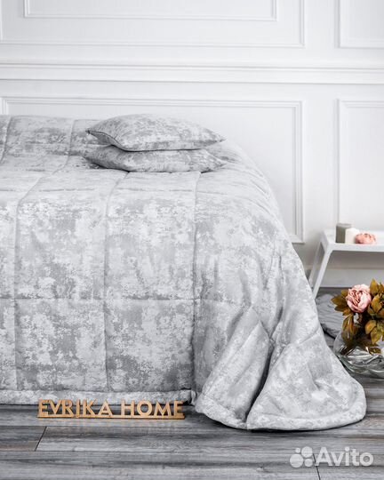 Покрывало Зарина стальной на кровать