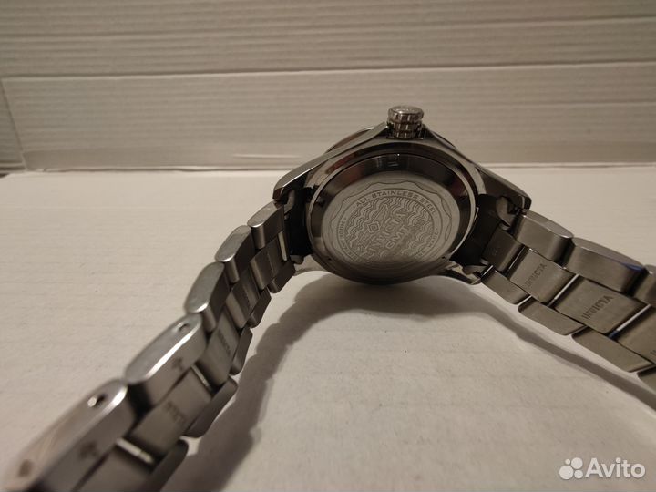 Часы Casio, Invicta, Guess