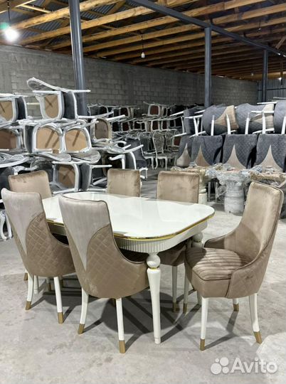 Кухонный стол. Доставка по всей России