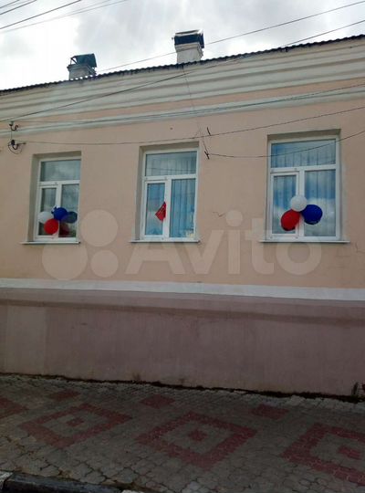 3-к. квартира, 55 м², 1/1 эт.