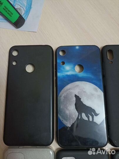 Чехол на телефон