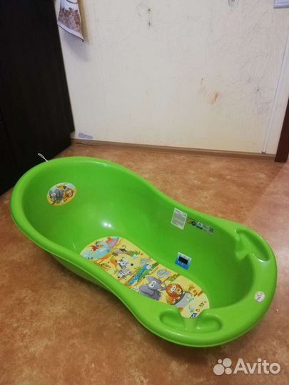 Ванночка для купания с горкой