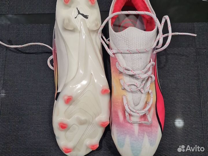 Футбольные бутсы puma