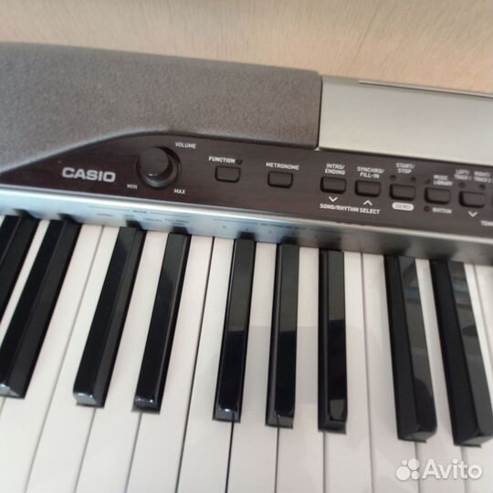 Цифровое пианино Casio privia px110