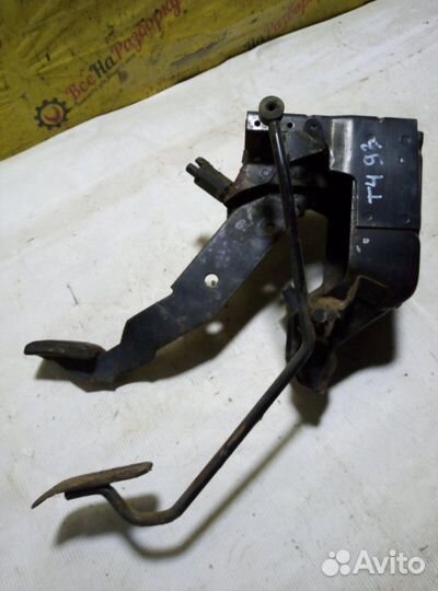 Педальный узел Volkswagen Transporter Т4 1 1993