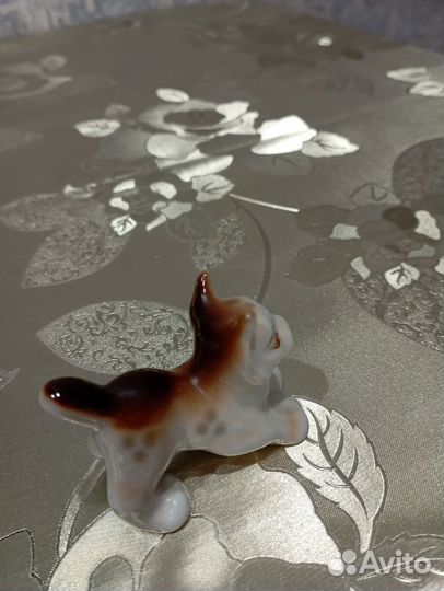 Фарфоровая статуэтка Рысь