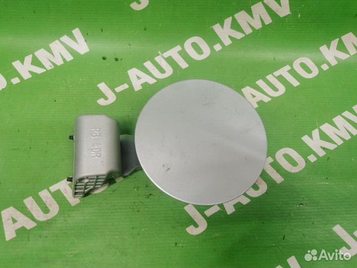 Лючок бензобака Hyundai Solaris 1