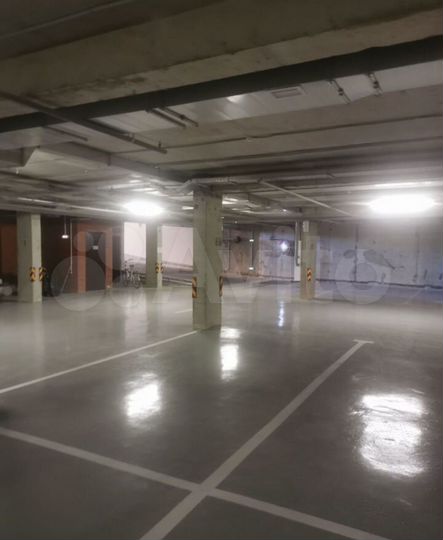 Машиноместо, 12 м²