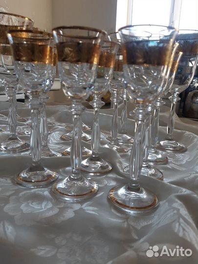 Бокалы для вина и рюмки