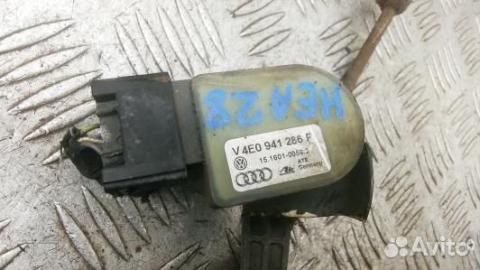 Датчик положения подвески audi A8 D3 (HEA28Q401)