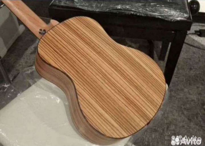 Укулеле Martin Romas Концерт Зебрано