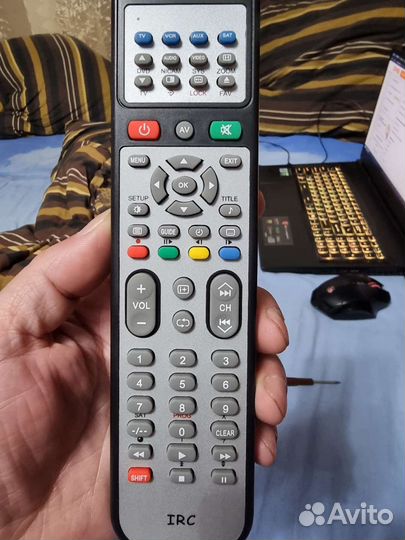 Универсальный программируемый пульт д.у