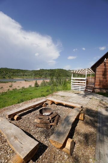 Дом 56 м² на участке 7 га