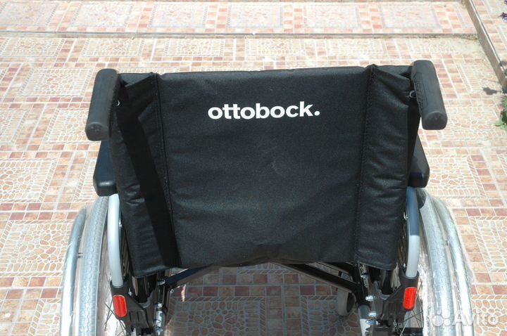 Кресло коляска для инвалидов