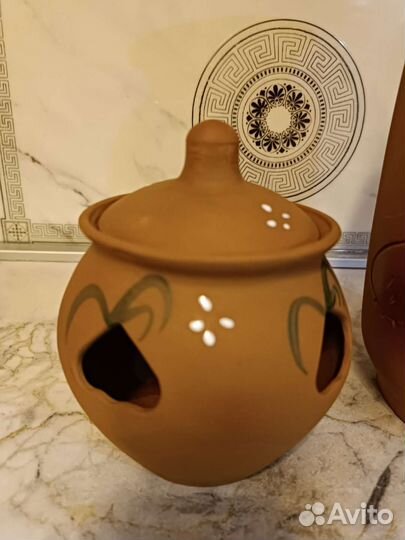 Горшки глиняные для хранения лука и чеснока