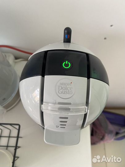 Кофеварка капсульная dolce gusto