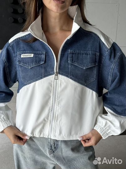 Ветровка женская