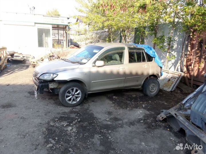 Продам запчасти на Мазду дэмио DY3W